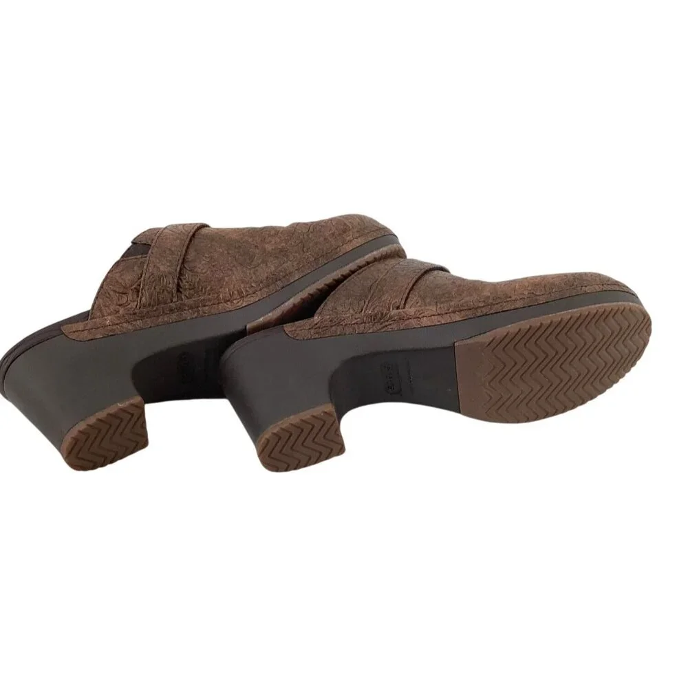 Crocs Sarah Tooled Clog Brown Triple Comfort Slip On Shoes 203911 Women’s Sz 7 W - Picture 8 of 8